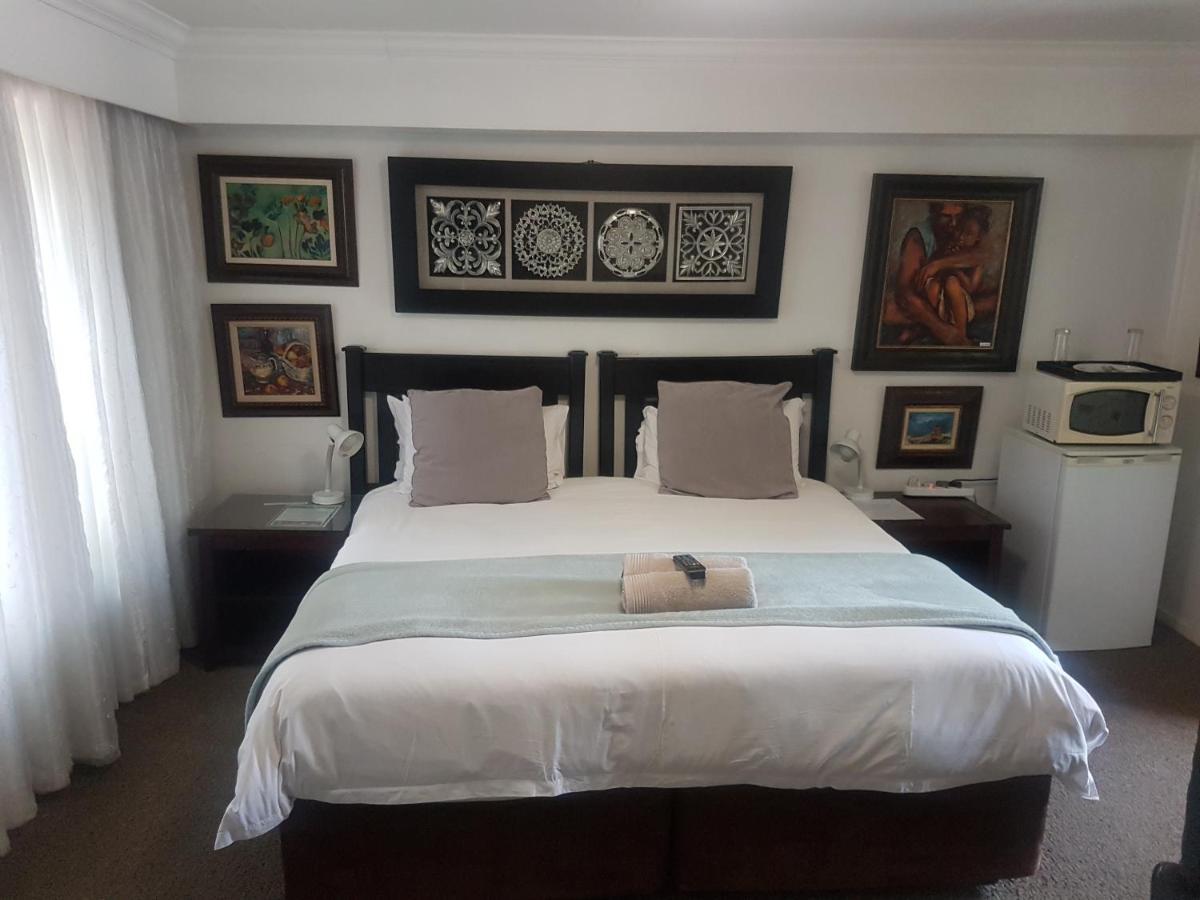 Izimbali Lodge And Restaurant Ermelo Ngoại thất bức ảnh