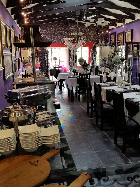 Izimbali Lodge And Restaurant Ermelo Ngoại thất bức ảnh