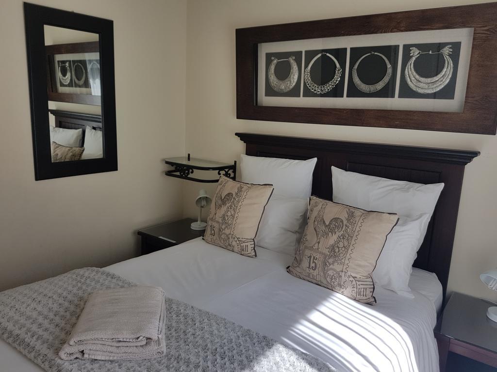 Izimbali Lodge And Restaurant Ermelo Ngoại thất bức ảnh