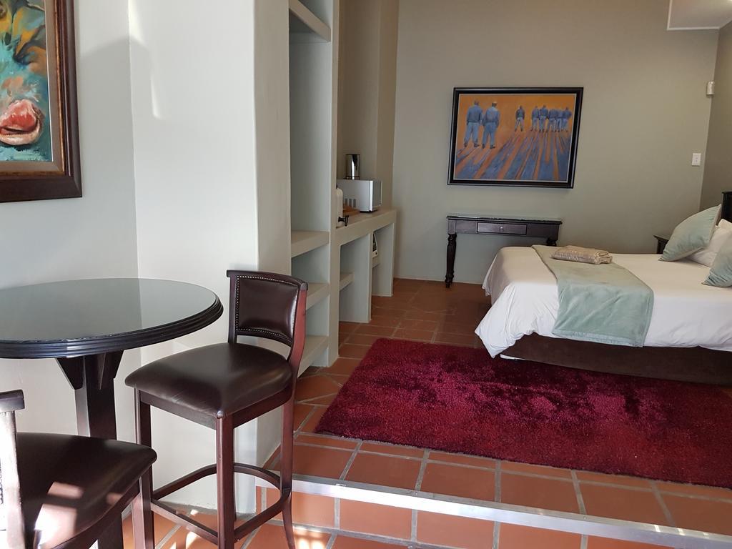 Izimbali Lodge And Restaurant Ermelo Ngoại thất bức ảnh