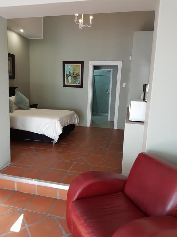 Izimbali Lodge And Restaurant Ermelo Ngoại thất bức ảnh