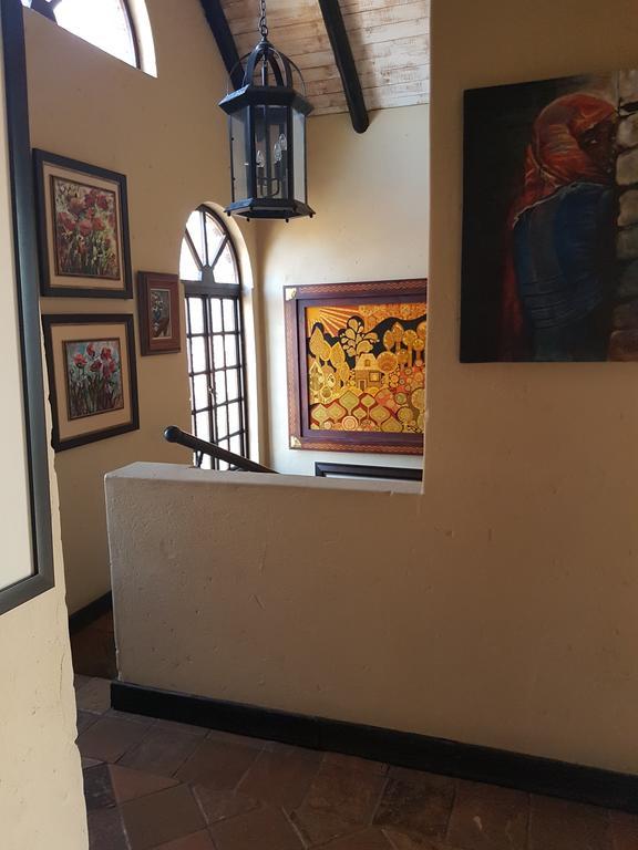 Izimbali Lodge And Restaurant Ermelo Ngoại thất bức ảnh